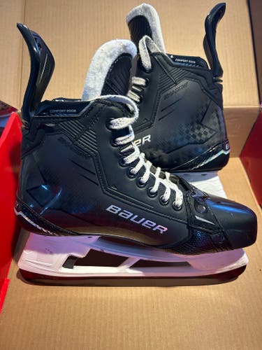 2024 Bauer Supreme Shadow Hockey Skates 9 (Used)