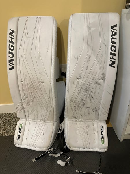 32" 2022 Vaughn SLR3 Pro Goalie Leg Pads (Used)