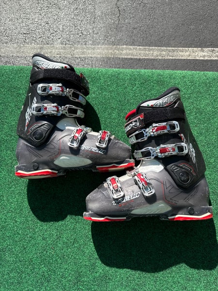 Dalbello Aerro 65 Ski Boots (Used) | Mondo 26.5 (308mm)