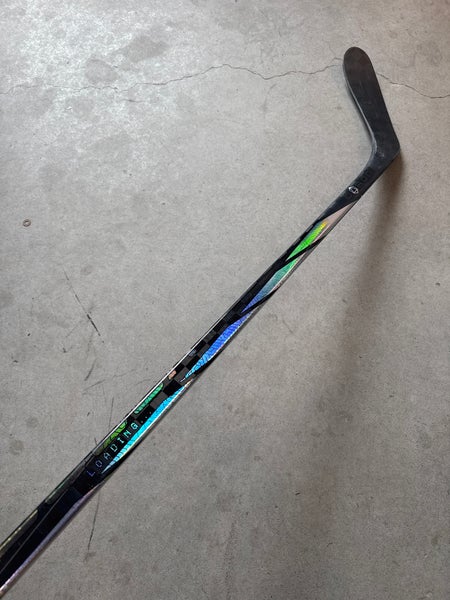 102 Flex P28 Senior Bauer Proto R Left Hand Hockey Stick Pro Stock (New)