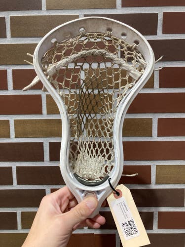 White Maverik Centrik Strung Head (Used)