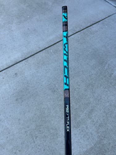 Senior Bauer Twitch Left Hand Hockey Stick P92 (New)