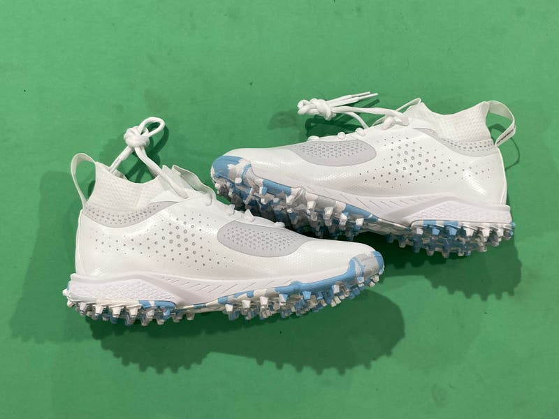 【新品未使用】UA W Glory 2 Turf Amazon.com | Under Armour Women's Glory 2 Turf, (100) White