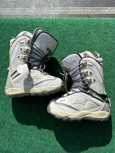 K2 Spice Oni Snowboard Boots (Used) | Women's Size 6