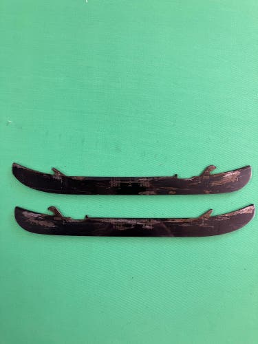 Bauer Fly-Ti Holders, Runners, & Replacement Steel Blades 238 mm (Used)