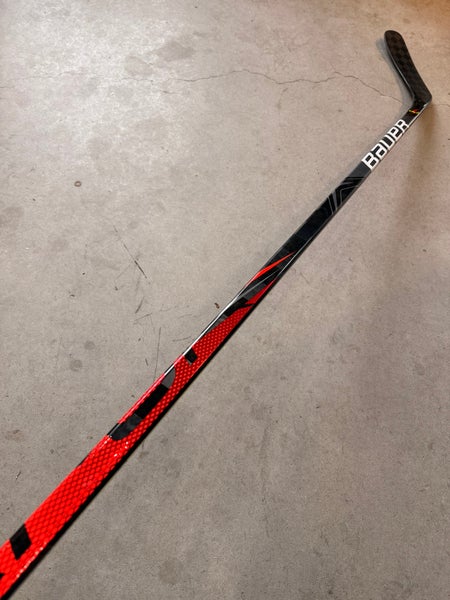 P88 77 Flex Senior Bauer Vapor Fly Light Left Hand Hockey Stick Pro Stock NCAA.