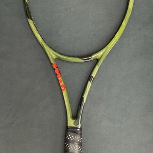 Wilson K-Blade 98  18/20 “Pro Stock” Camo Edition  Grip Size 4 3/8