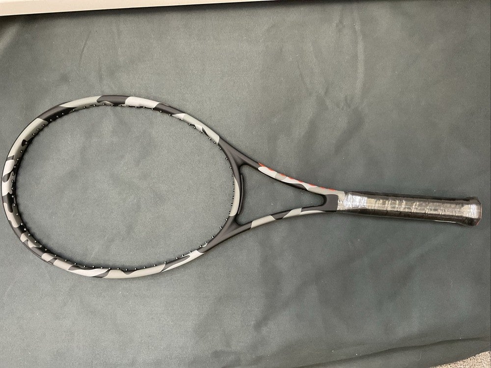 【美品】Wilson Pro Staff 97L Camo Edition G2 Wilson Pro Staff 97L CV Camo | Tennis-Point