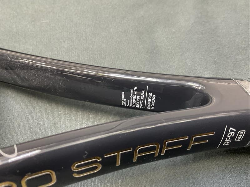 Wilson Pro Staff RF97 Autograph V12 , Black / Gold, 4-3/8, NEW