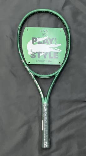 Lacoste L23 Grip Size 4 1/4