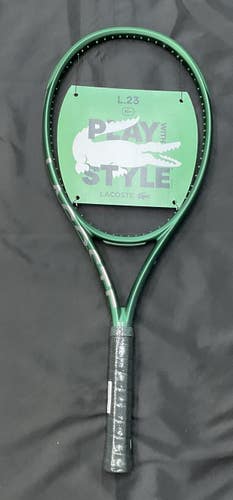 Lacoste L23 Grip Size 4 3/8