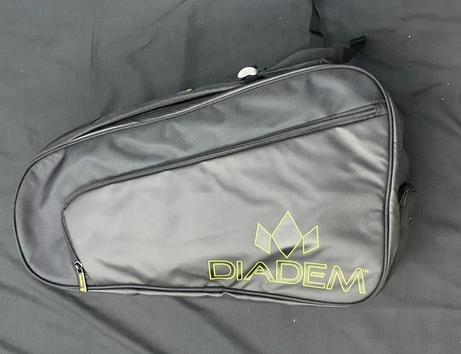 Diadem Tour V3 Pickleball Paddle Bag-BLK w/Yellow