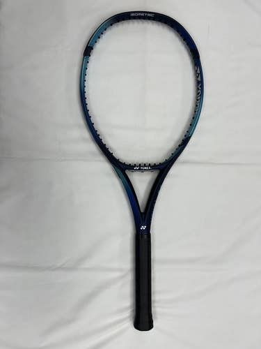 Yonex Ezone Feel (4 1/4) 102 250g 16x20
