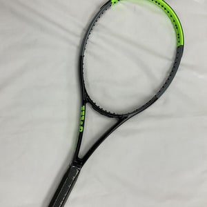 Pro Stock Wilson Steam 99 (16x18) - Blade V.7 Cosmetic - 4 3/8 Grip Size