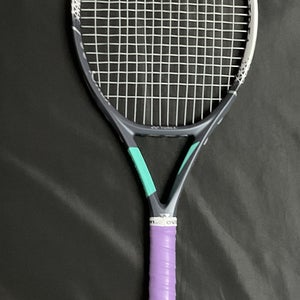 Yonex Astrel 100 Grip Size 2