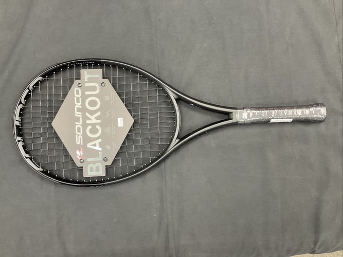Grip Size 4 1/8 - Solinco Blackout 245 - 26 Jr. Racket