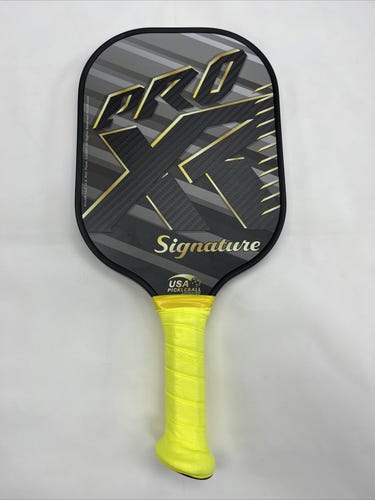 Pro XR Signature Pickleball Paddle - 8.8oz