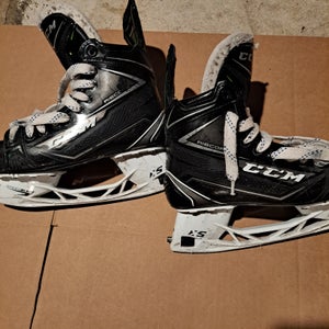 CCM RibCor 78K Hockey Skates Regular Width Size 6.5 (Used)