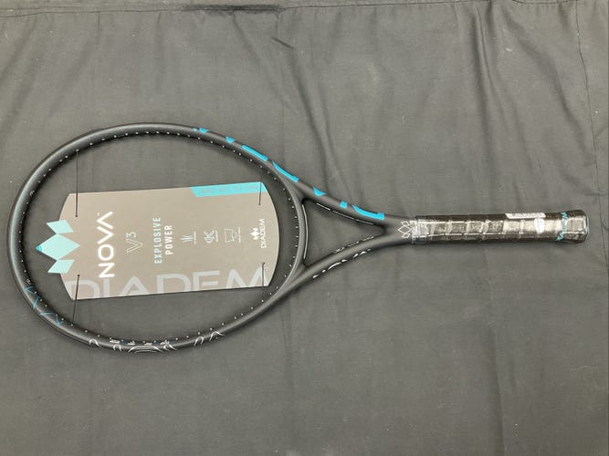 Grip Size 4 1/8 - Diadem v.3 Nova Lite