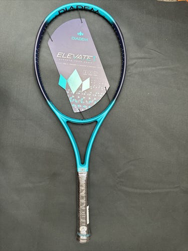 Diadem Elevate Lite (4 grip) Tennis Racquet