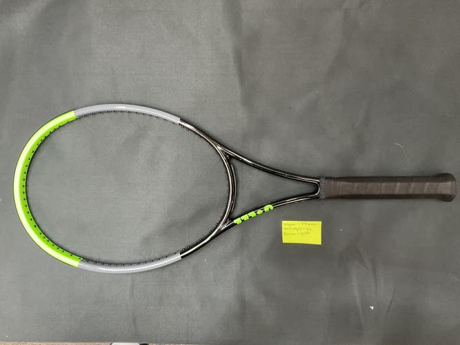 Wilson Blade Pro V7 18x20  (4 3/8) Never strung