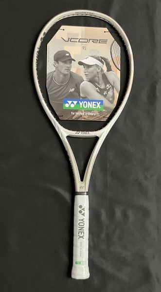 Yonex Vcore 95 Grip Size 4 1/2