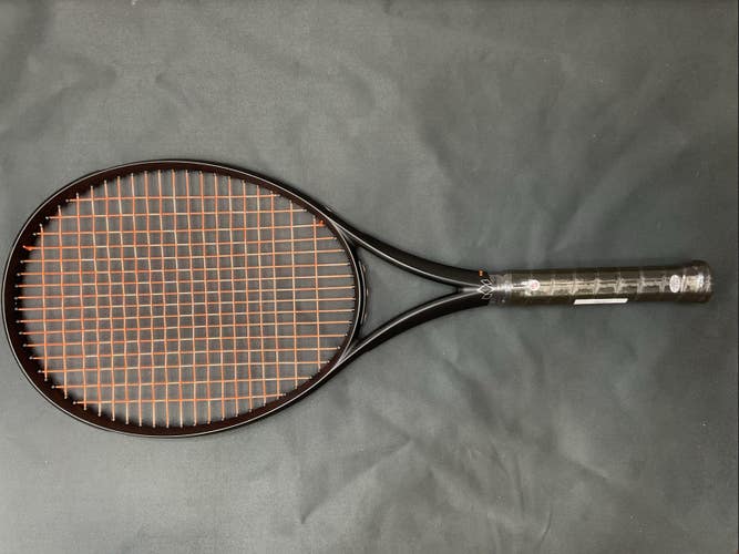 Diadem Axis Team Prototype Tennis Racquet, Grip Size  4 1/4