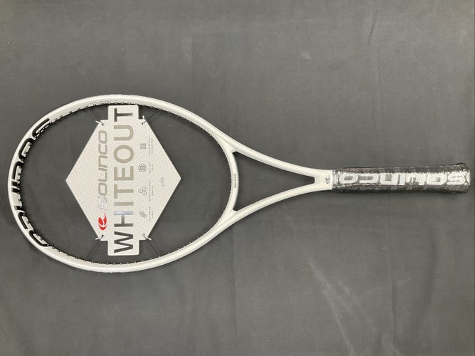 Grip Size 4 1/2 - Solinco Whiteout 305 - 18 x 20
