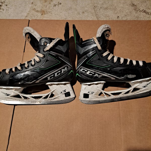 CCM RibCor 86K Hockey Skates Wide Width Size 5.5 (Used)
