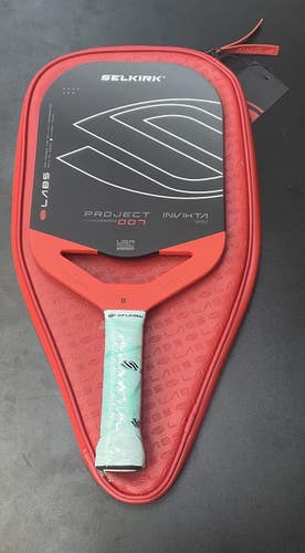 Selkirk Project 007 Invikta 10mm Pickleball Paddle With Soft Case Used Once