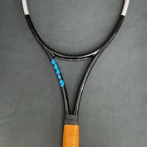 Wilson Ultra Pro V3.0 Tour Racket 3/8 Fairway Grip