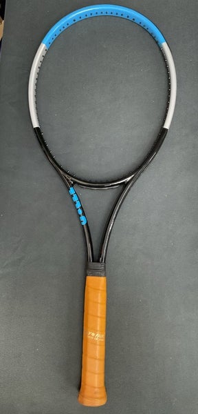 Wilson Ultra Pro V3.0 Tour Racket 3/8 Fairway Grip