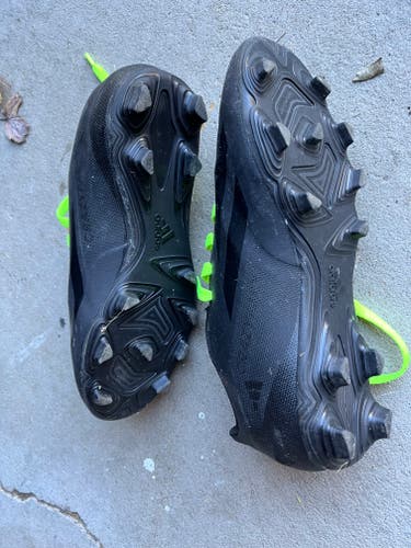 Black Kids 5Y (Big Kids / Youth) Adidas Crazyfast Molded Cleats Cleats (Used)