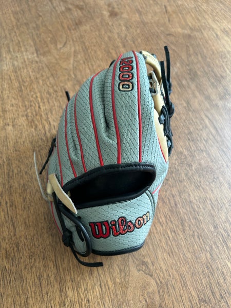 2024 Wilson RH Infield A2000 PF88 Baseball Glove 11.25" (New)