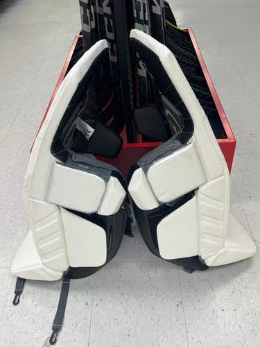 New Warrior Ritual G6 E+ Goalie Leg Pads Senior 34" & 32" - Pixallo.store