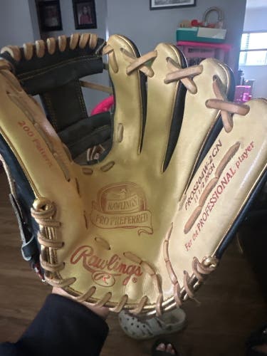 Rawlings Gold Glove Elite RH Infield Baseball Glove 11.5" (Used)