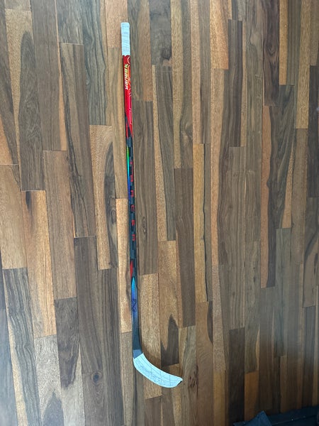 Senior Bauer Nexus Tracer Right Handed Hockey Stick P28 (New)