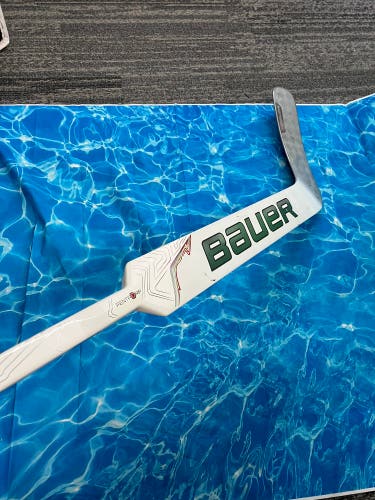 Senior Bauer Fly Pro Goalie Stick | 27" Paddle (Used)