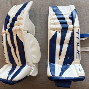 31" True Catalyst 7X3 Goalie Leg Pads (Used)