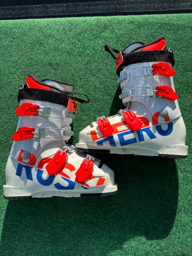 Kid's Rossignol Hero JR 65 Ski Boots (Used) | Mondo 23.5 (275mm)