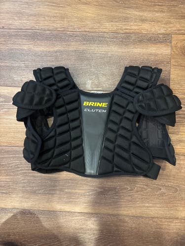 BN Brine Clutch Shoulder Pads