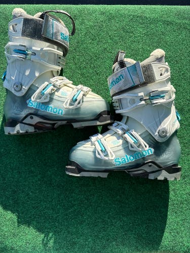 Women's Salomon Quest 80 Energyzer Ski Boots (Used) | Mondo 23.5 (278mm)