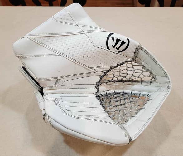 Warrior G7 Pro glove