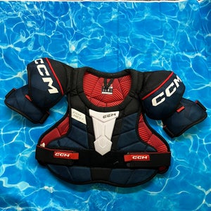 Medium Junior CCM Next Shoulder Pads (Used)