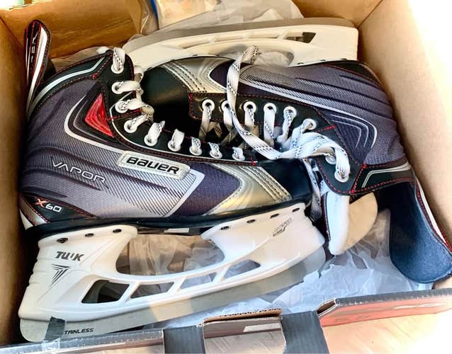 Bauer Vapor X60 Tuuk Ice Skates - Like New (Size: 5.5 D)