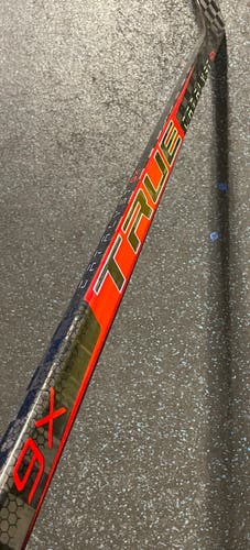 NEW True Catalyst 9X Pro Stock Left Hand Hockey Stick Tatar