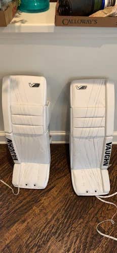 Pro Stock Vaughn Velocity V9 Goalie Leg Pads - 34" - Excellent Used Condition!  - Pixallo.store