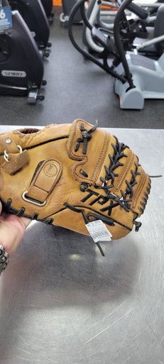 Used Louisville Slugger TPX 12 BB/SB Glove RH Throw Brown 12" 11497-C000153352