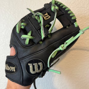 Wilson A2000 RH Infield Baseball Glove 11.5" (Used)