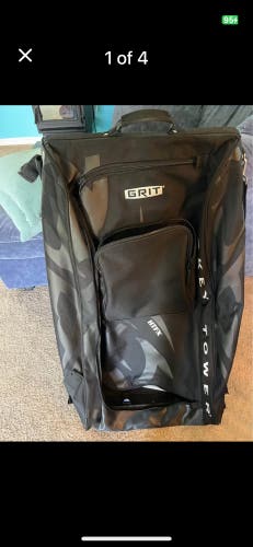 Goalie Bag (Used) 40” Large